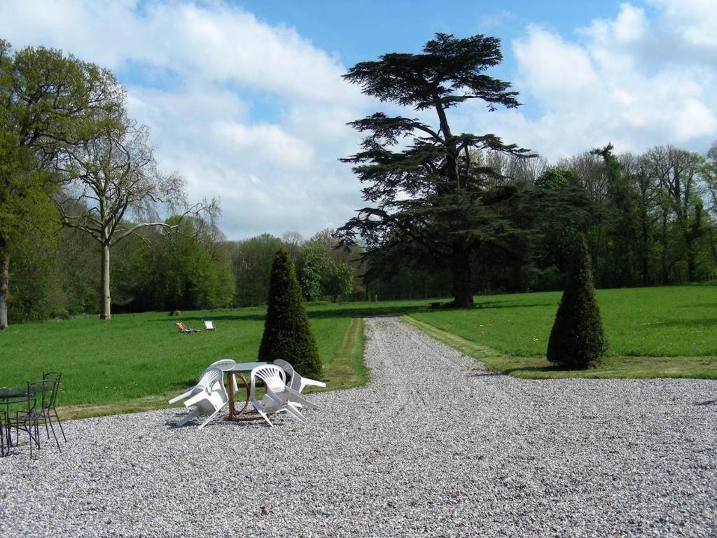 Chateau De Yaucourt Bussus Yaucourt-Bussus Room photo